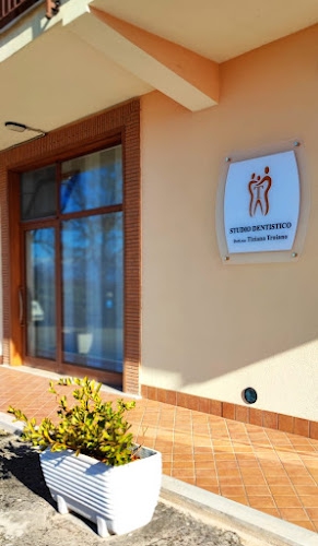Foto STUDIO DENTISTICO Dott.ssa Troiano Tiziana