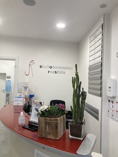 Foto Studio Dentistico Rea Sibilla - Portomaggiore Foto Studio Dentistico Rea Sibilla - Portomaggiore