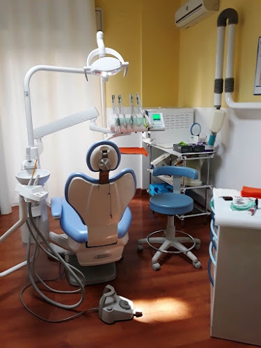 Foto Studio Dentistico Via Ughetti Dott. Di Liberto Giuseppe Dent Ment