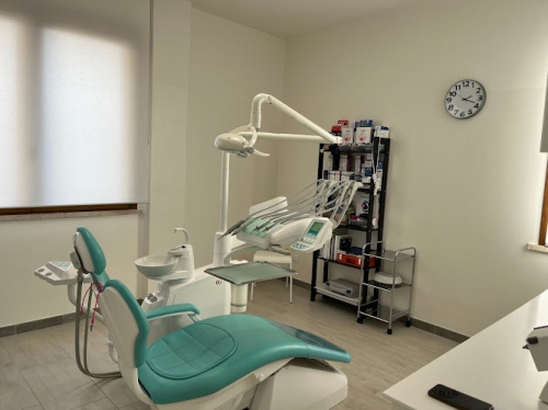 Foto Studio dentistico dottoressa Elena Giuggioli