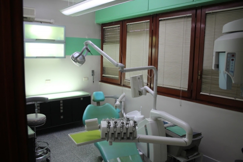 Foto Dott. Francesco Buccisano studio dentistico