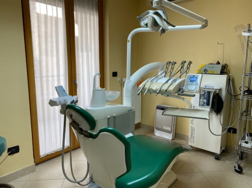 Foto Studio dentistico dott. Vincenzo Puzziferri