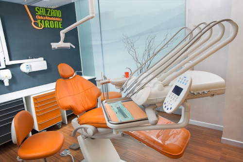 Foto Clinica Odontoiatrica Salzano e Tirone - dentista Cuneo