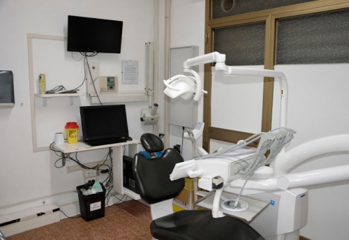 Foto Studio Dentistico Michelozzi Andrea Foto Studio Dentistico Michelozzi Andrea