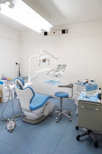 Foto Dott. Niccolò Capponi, Studio Dentistico