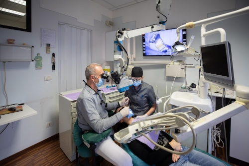 Foto Studio Dentistico Dr. Gaffuri - Dr.ssa Galvani