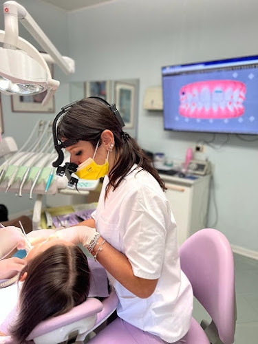 Foto Dentista Puliti Sofia Foto Dentista Puliti Sofia