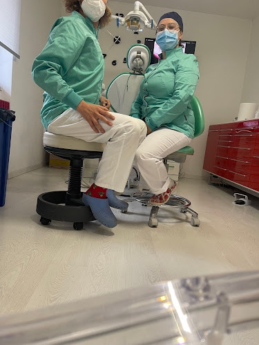 Foto Studio dentistico Dott Carlo Nusca Foto Studio dentistico Dott Carlo Nusca
