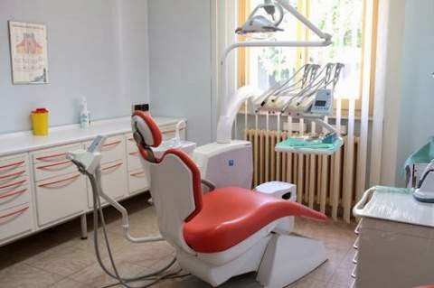 Foto Studio Dentistico Catalano Dottor Giuseppe Foto Studio Dentistico Catalano Dottor Giuseppe