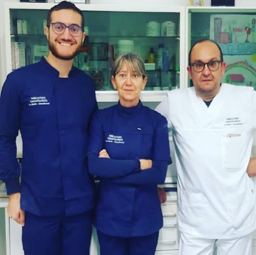 Foto Studio dentistico Dott.ssa Rosaria Anna La Malfa - Dott. Roberto Castellaneta|Dentista|Milazzo
