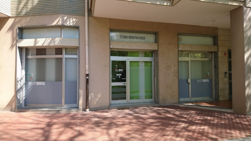 Foto Studio Dentistico Whitedental Dott.Fabio Santamaria