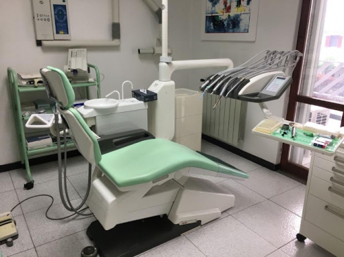 Foto Studio Dentistico Dr. Valerio Utta Foto Studio Dentistico Dr. Valerio Utta
