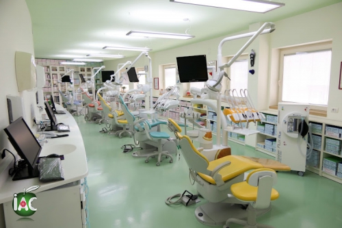 Foto Centro Odontoiatrico Medico Specialistico Dott. Iacovone S.R.L.