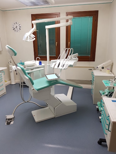 Foto Studio dentistico dott.ssa Moni Bidin Barbara