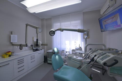 Foto Studio Dentistico Dr. Massimo Cappella Foto Studio Dentistico Dr. Massimo Cappella