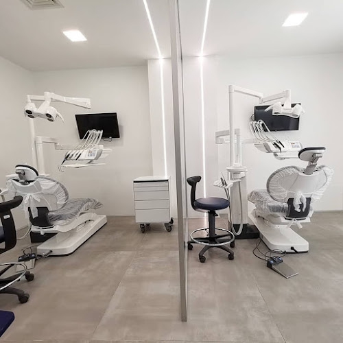 Foto Studio Associato Medico-Odontoiatrico Violante Foto Studio Associato Medico-Odontoiatrico Violante
