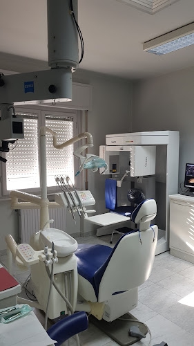 Foto Studio Dentistico Da Prato Dr. Alessandro