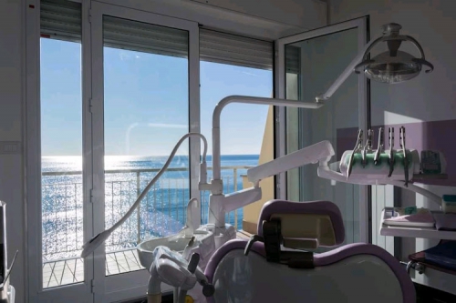 Foto Studio dentistico Dott. Giuseppe Petrini