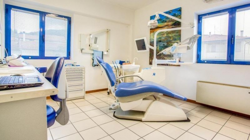 Foto Studio Dentistico Zompetti Dr. Stefano