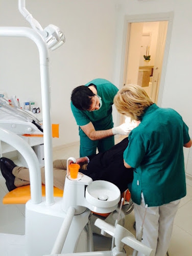 Foto Studio Dentistico Dott. Emanuele Russo