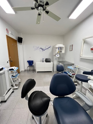 Foto Studio Dentistico Berti - Cesare Dr. Berti - Odontoiatra Specialista in Chirurgia Orale