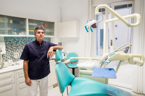 Foto Studio Dentistico Caproni Dr. Mirko Bologna