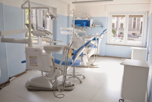 Foto Studio dentistico Piras Denotti - Piazza Repubblica 22 Cagliari