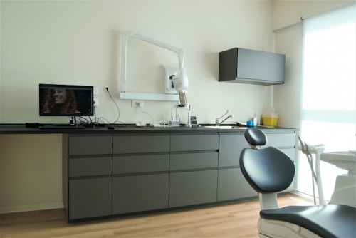 Foto Monti Dental Center- Dentista Poggibonsi