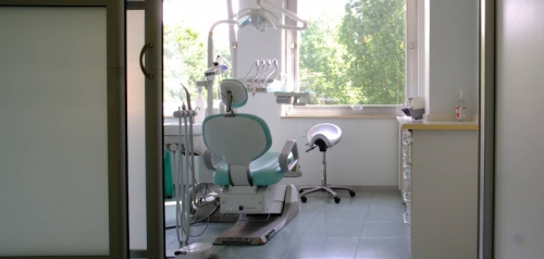 Foto Studio Dentistico Fornero Dr.ssa Francesca - Dentista