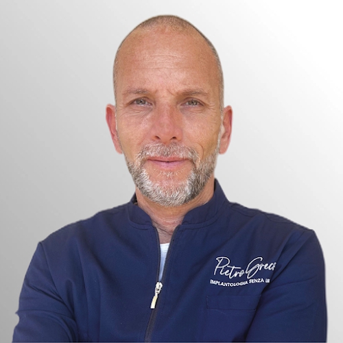 Foto Pietro Greco - Implantologia senza limiti