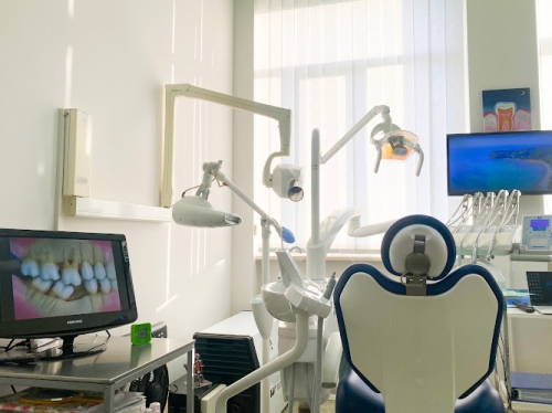 Foto Dentista Montecatini Terme Dr.ssa Cristina Facanha