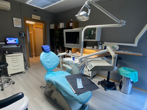 Foto FM DENTAL - Dentista Biella