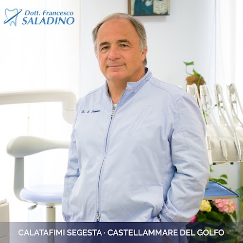Foto Studio Dentistico Saladino - Sbiancamento denti, Protesi Dentali, Ortodonzia