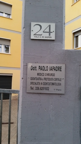 Foto Studio Odontoiatrico Dr Paolo Iapadre L'Aquila