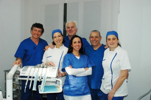 Foto Studio Odontoiatrico Associato Dr Rocca F. Dr Feroci P. Dr Napoli F. Dr.ssa Scialpi A. Genova