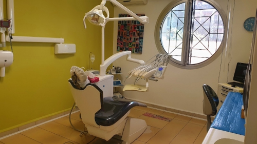 Foto Studio Dentistico Brienza Dr. Antonio Specialista in Chirurgia Orale