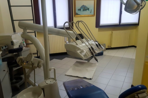 Foto STUDI DENTISTICI GIACALONE (SIZIANO)