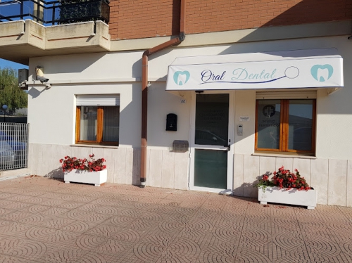 Foto Oraldental Di Marrapodi Maurizio Foto Oraldental Di Marrapodi Maurizio