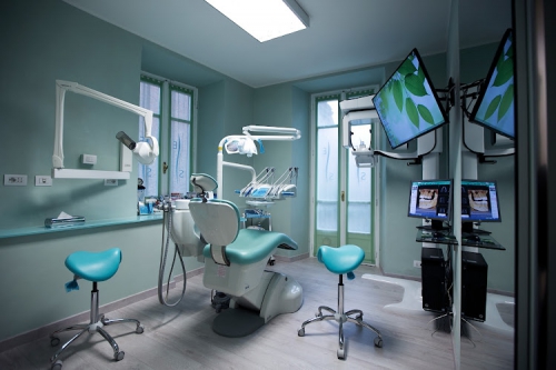 Foto Studio Dentistico Eandi