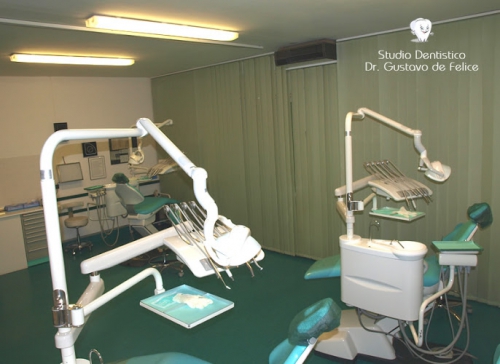 Foto Studio Dentistico dottor de Felice Gustavo