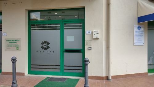 Foto Dental Studio Dott.ssa Dea Molla