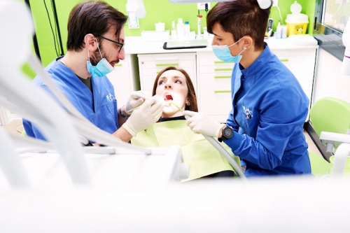 Foto Dentista Colorno- Studio Dentistico Colorno Gianmarco Causo