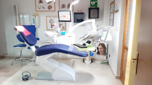Foto Studio Dentistico Dott. Michele Tarantino Foto Studio Dentistico Dott. Michele Tarantino