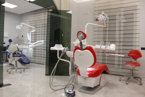 Foto STUDIO DENTISTICO DOTT. FORTUNATO ZAMPOLI
