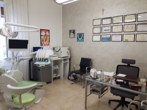 Foto Studio dentistico Dott. Giovanni Gambino
