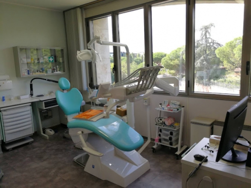 Foto Studio Dentistico Dott.ri Di Cesidio Talenti - Nomentano