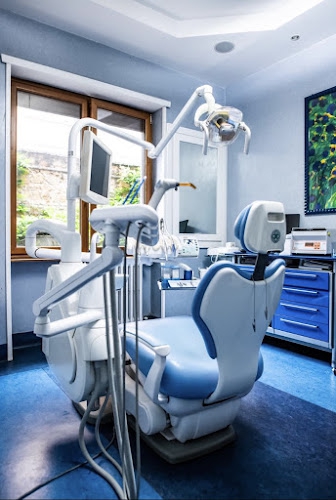 Foto Studio Odontoiatrico GAUDIELLO&TORZILLI - Dentista Aventino (Roma)