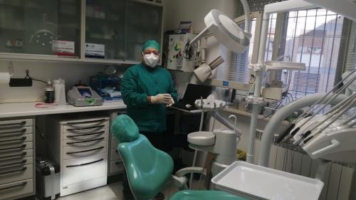 Foto Dott.A.Marino-Dott.ssa M. Testa Odontoiatri Studio Dentistico