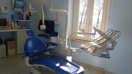Foto Studio Dentistico Del Lupo Dr. Antonio