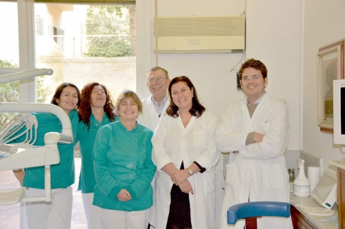 Foto Studio ODontoiatrico - Peirano - Ghezzi - Massi - Associazione Professionale